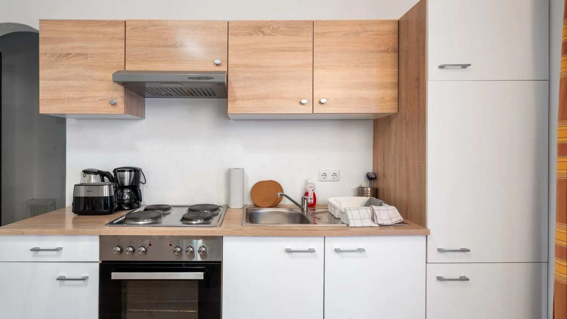 Familienappartement Mit Balkon ザルツブルク 0*,  オーストリア
